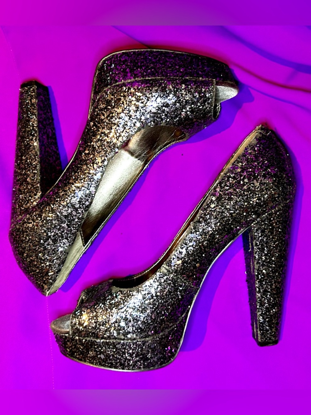 Steve Madden Alice Gunmetal Glitter Peep Toe Platforms, Size 8